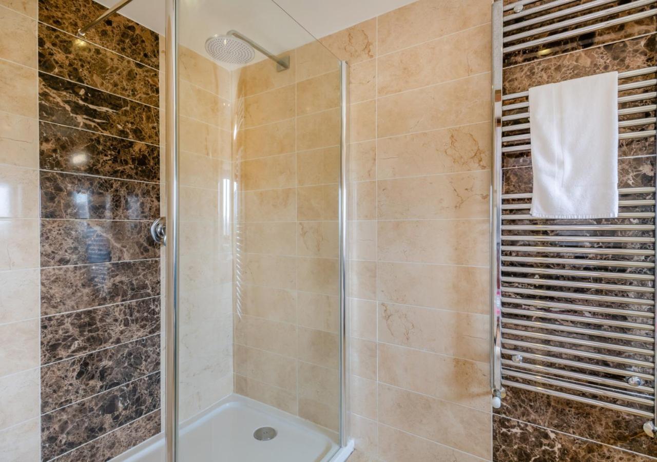 Elms Barn Villa Wangford Ngoại thất bức ảnh